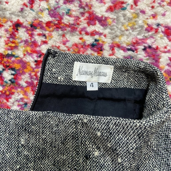 Neiman Marcus Wool Pencil Skirt - Picture 7 of 7